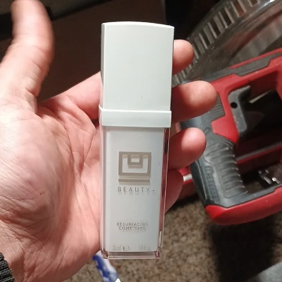 Resurfacing Compound - White